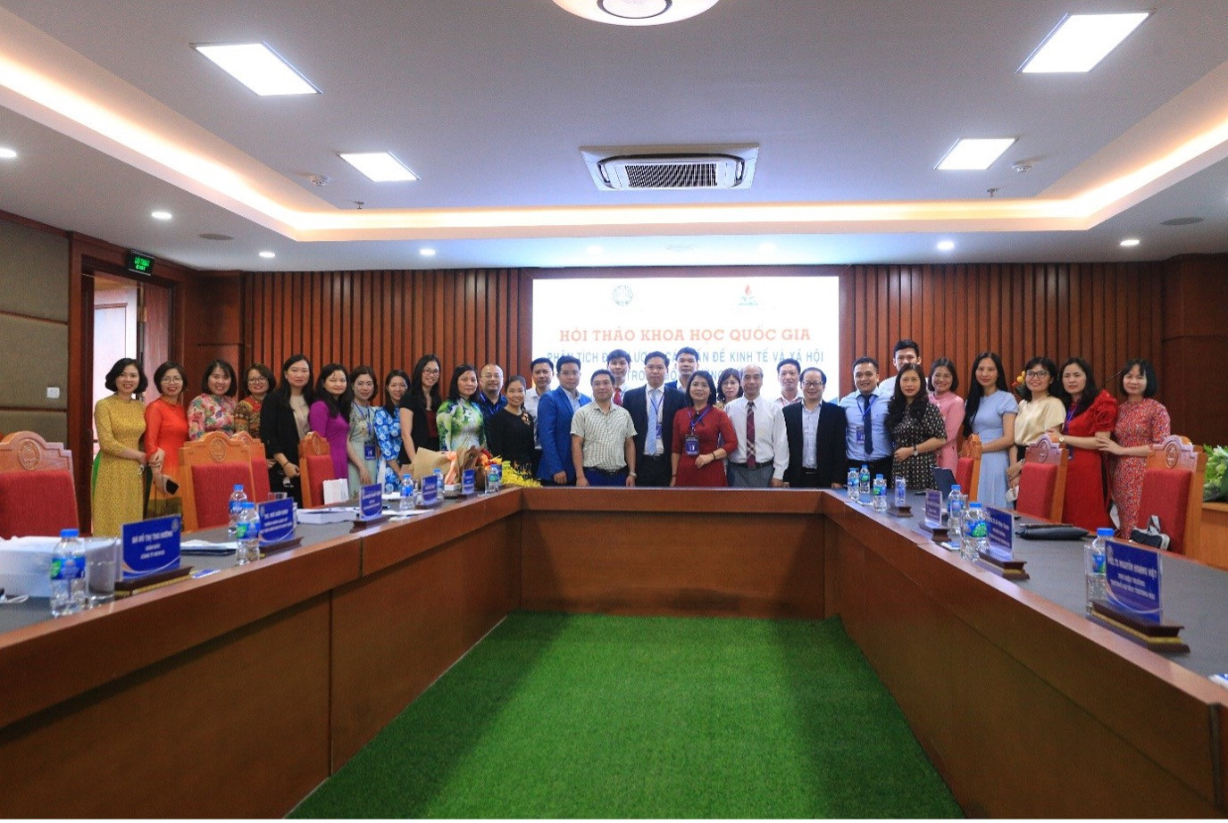 Hội thảo Khoa học Quốc gia chủ đề Phân tích định lượng các vấn đề kinh tế và xã hội trong môi trường số