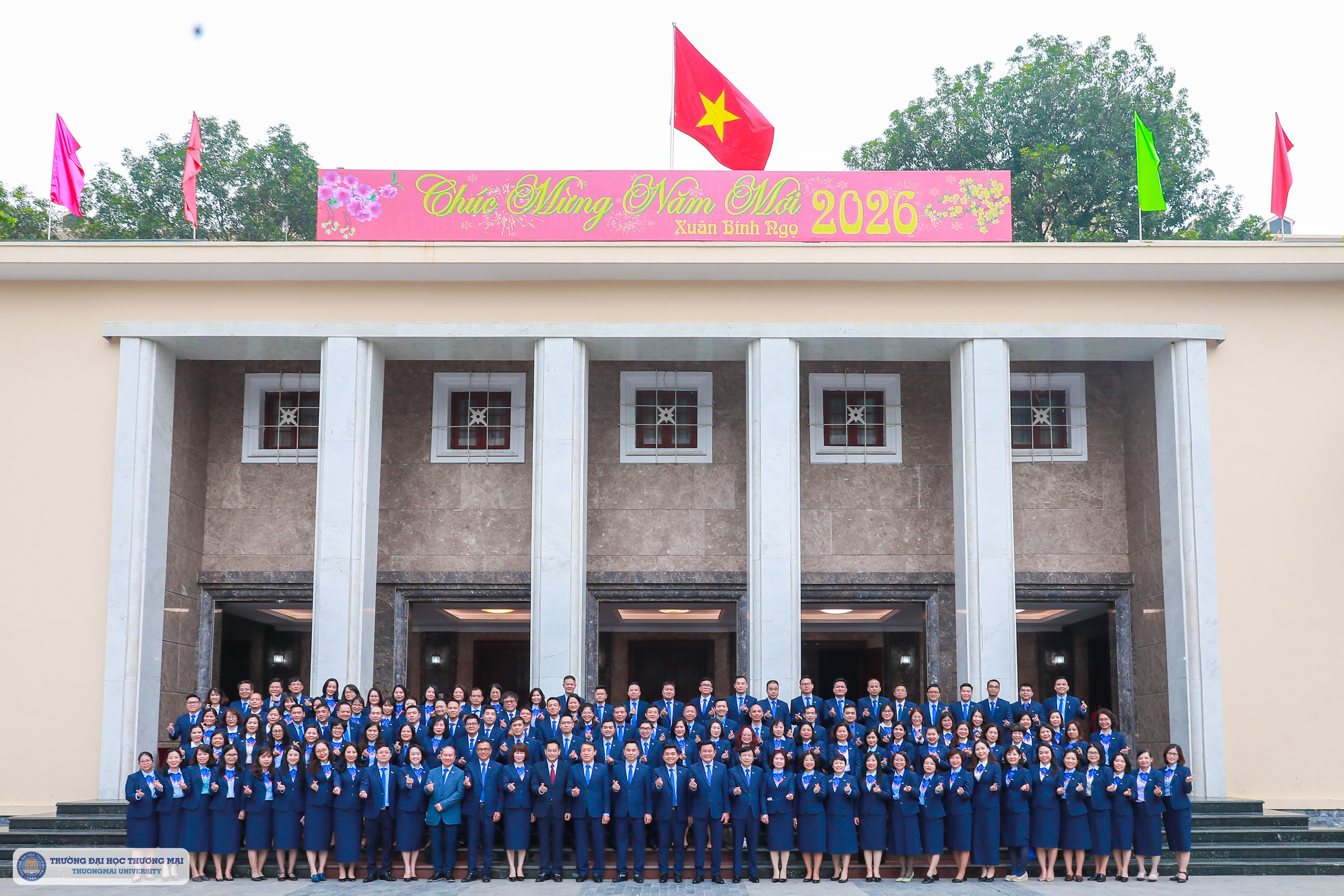 Lễ công bố Nghị quyết thành lập Trung tâm Đào tạo và Thực hành pháp luật và trao quyết định phân công thực hiện nhiệm vụ quản lý; Công bố và trao quyết định bổ nhiệm chức danh Phó Giáo sư và Lễ tổng kết công tác năm 2025