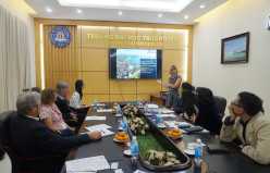 Trường Đại học Thương mại tiếp và làm việc với Đại học Tây Úc (Úc)