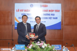 Lễ Ký kết Biên bản ghi nhớ giữa Trường Đại học Thương mại và Công ty Cổ phần Acecook Việt Nam