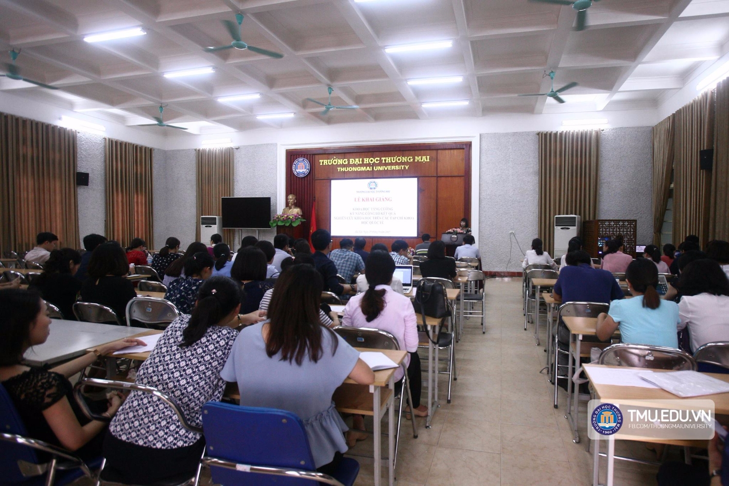 KHAI GIẢNG KHOÁ HỌC "TĂNG CƯỜNG KỸ NĂNG CÔNG BỐ KẾT QUẢ NGHIÊN CỨU KHOA HỌC TRÊN CÁC TẠP CHÍ KHOA HỌC QUỐC TẾ"